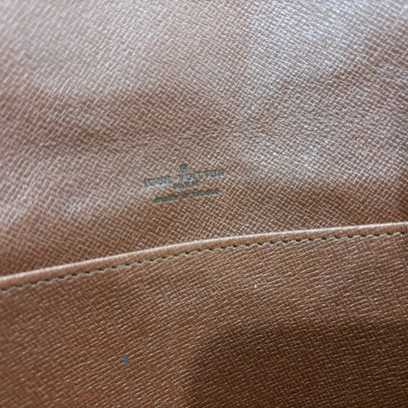 Authentic Louis Vuitton Vintage 1980s Jena clutch monogram - Picture 7 of 12